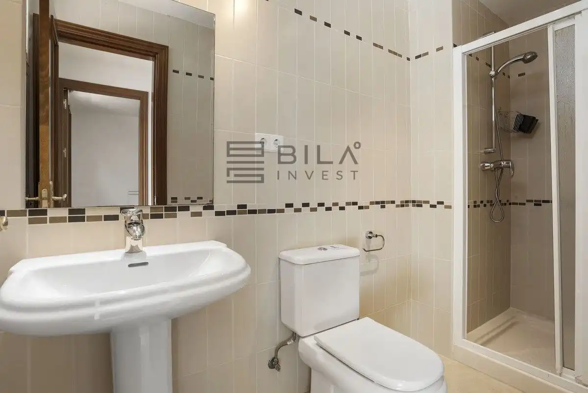 Chalet con piscina en venta en Cerros del Aguila, imagen 37