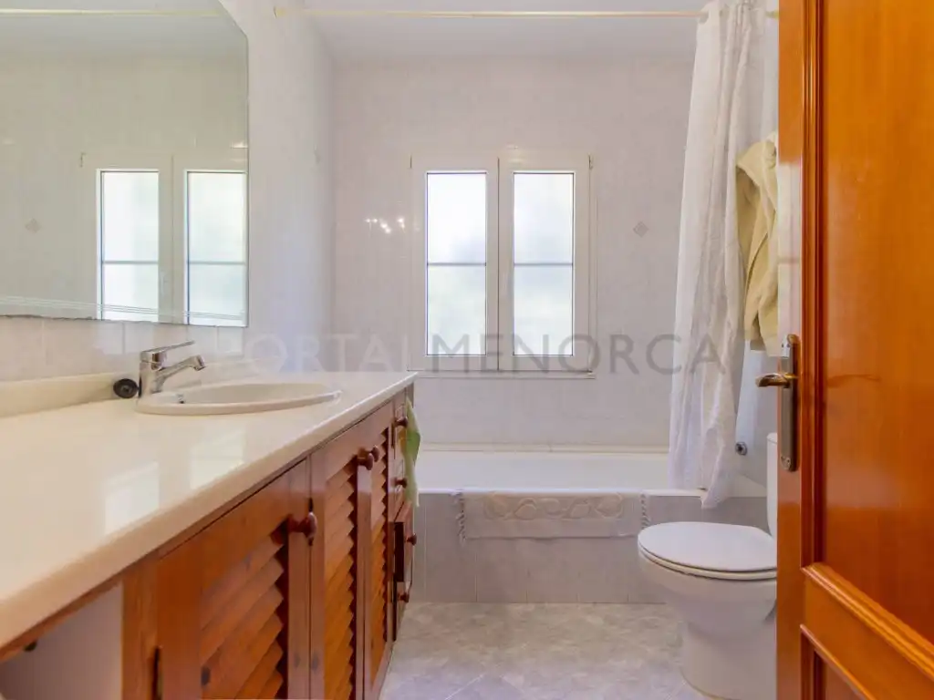 Bathroom of Houses for sale in Maó - Mahón  with Heating, Private garden and Terrace