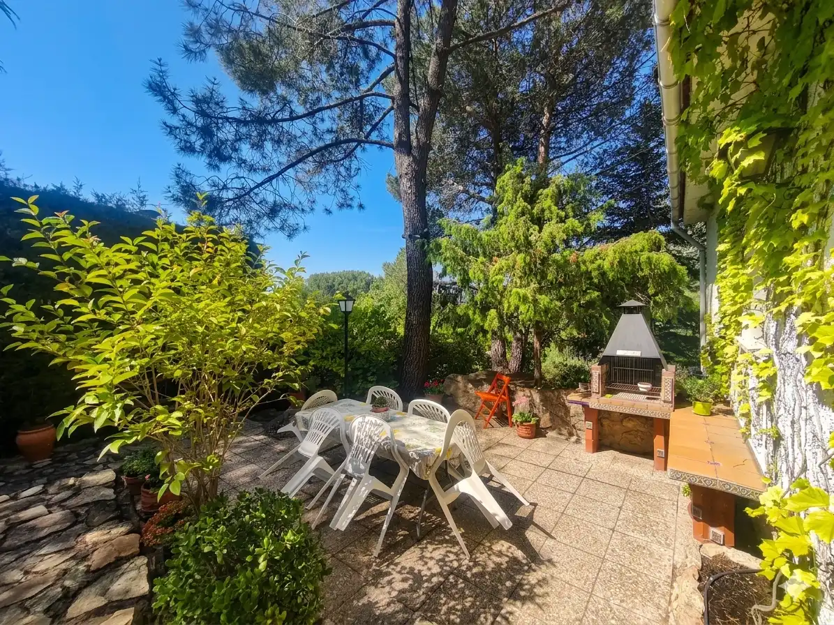 Terrasse von Haus oder Chalet zum Verkauf in Robledo de Chavela mit Heizung, Privatgarten und Terrasse