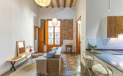 Living room of Flat for sale in  Barcelona Capital  with Air Conditioner, Heating and Terrace