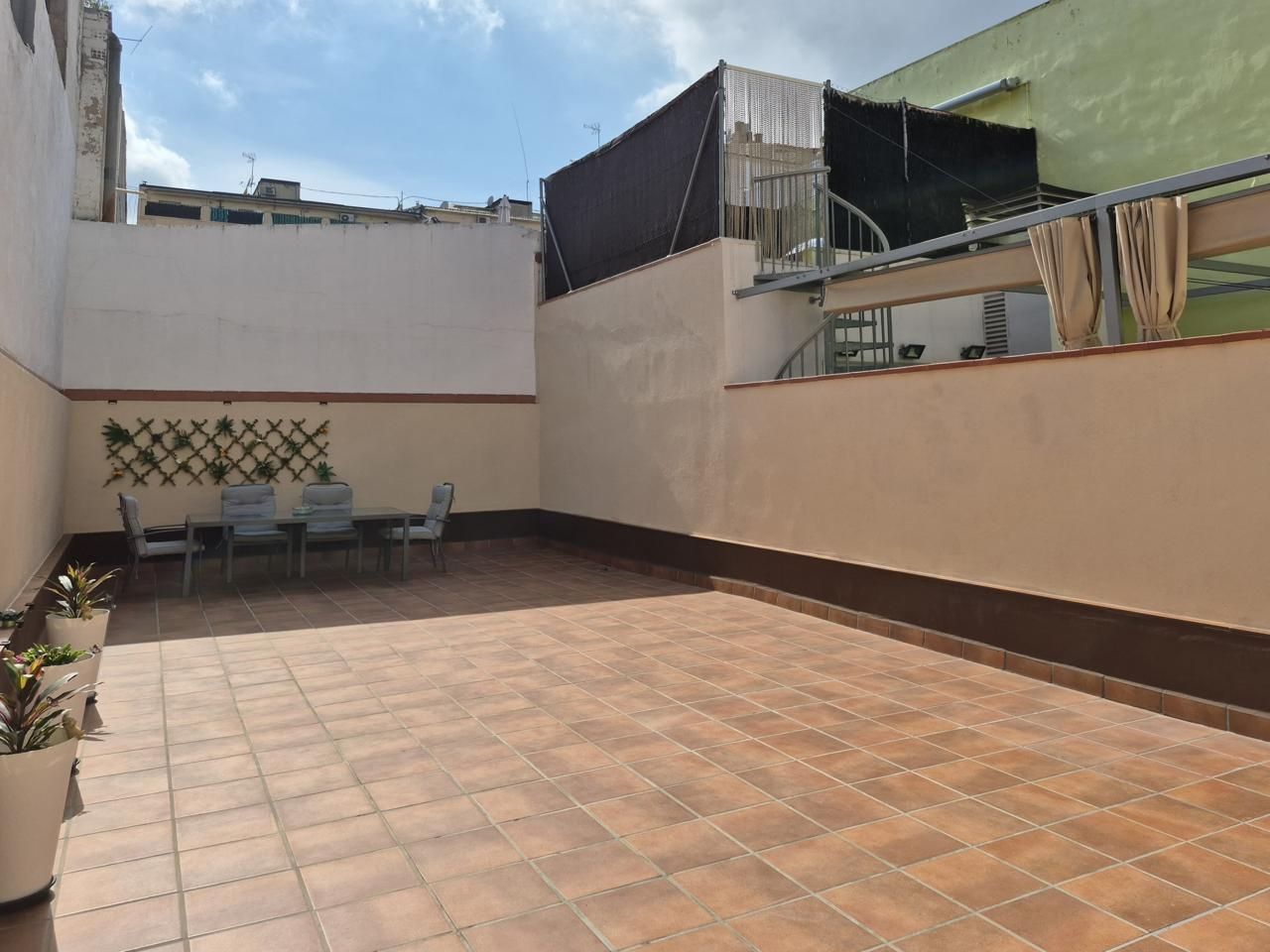 Terrassa de Casa o xalet en venda en Terrassa amb Aire condicionat, Calefacció i Terrassa