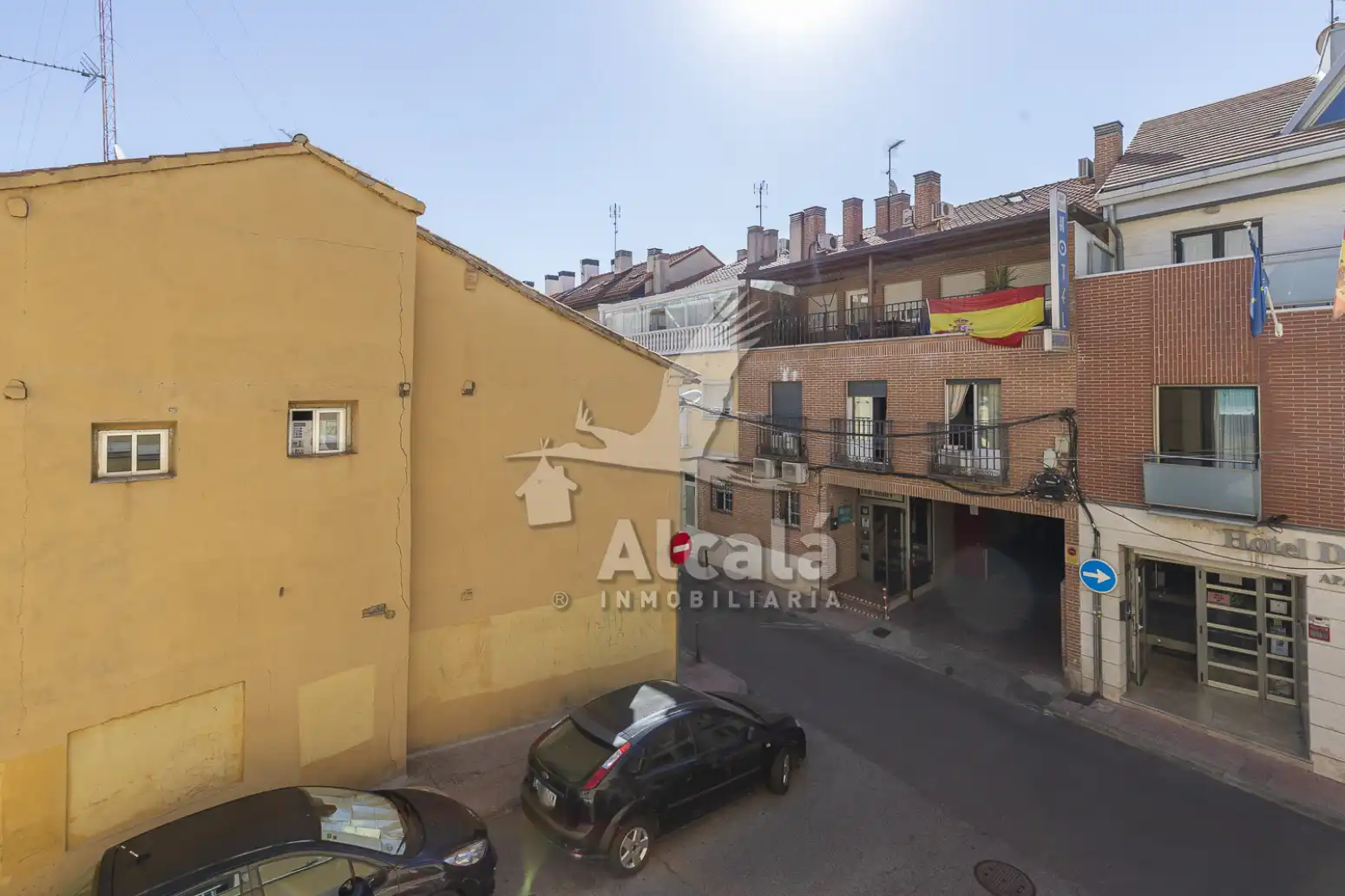 Vista exterior de Piso en venta en Alcalá de Henares con Aire acondicionado y Calefacción