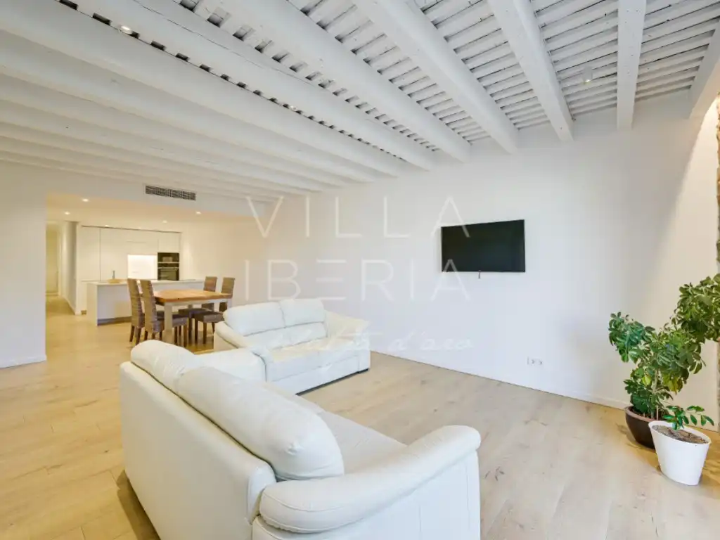 Sala d'estar de Apartament en venda en Palamós amb Aire condicionat i Calefacció