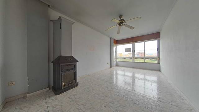 Casa-chalet en Venta en PEREZ LUGIN  en Cariño