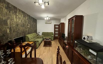 Living room of Single-family semi-detached for sale in La Rinconada  with Air Conditioner and Terrace