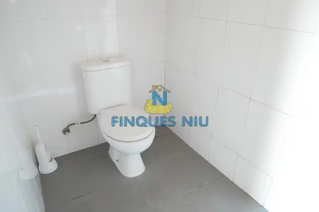 Bathroom of Houses for sale in Massanes