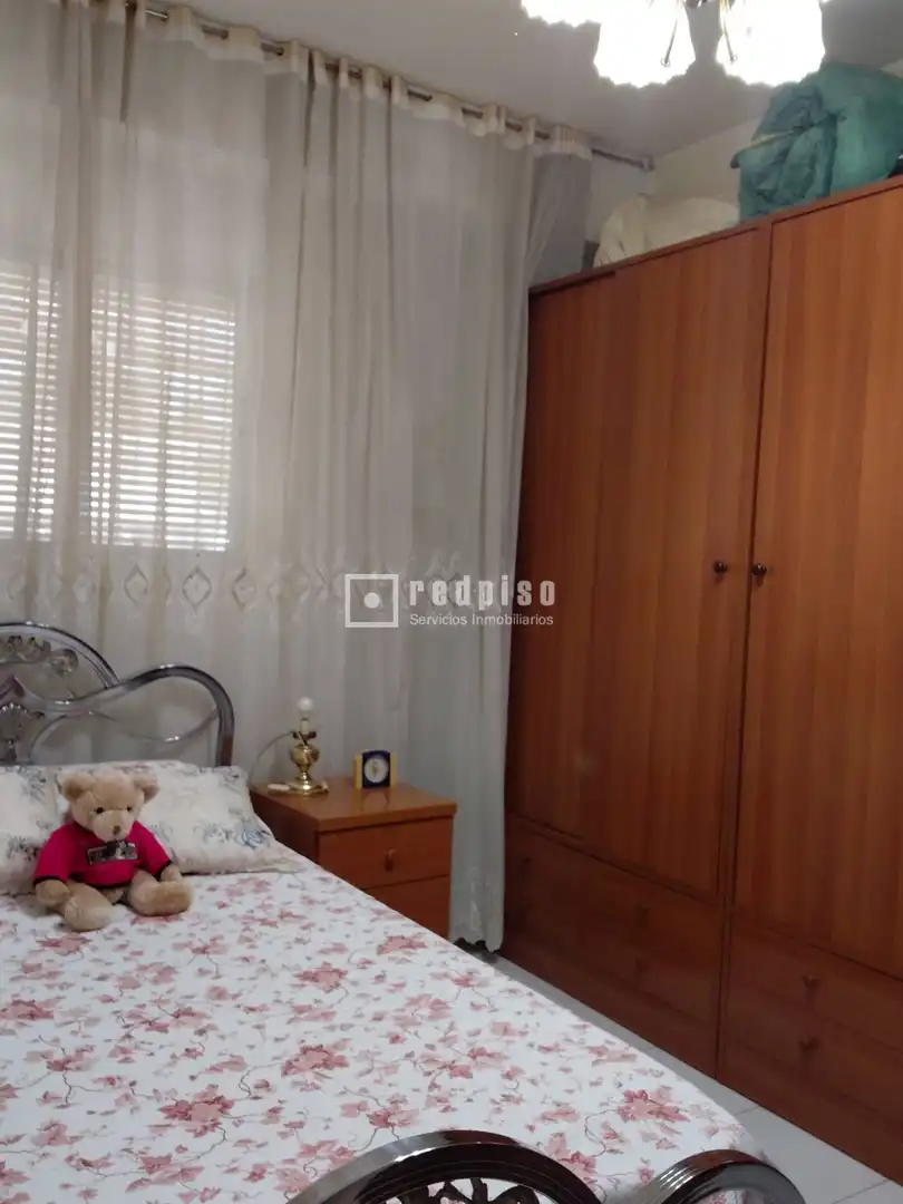 Schlafzimmer von Wohnung zum Verkauf in Madrid