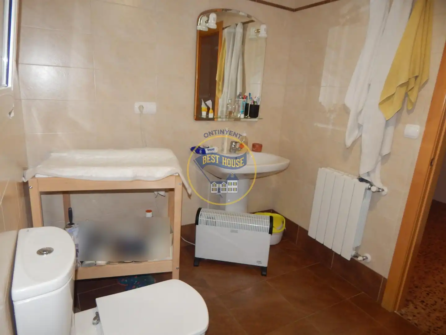 Badezimmer von Wohnung zum Verkauf in Bocairent mit Klimaanlage, Heizung und Abstellraum