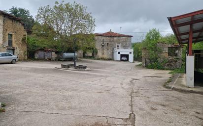 Aparcament de Casa o xalet en venda en Valle de Mena