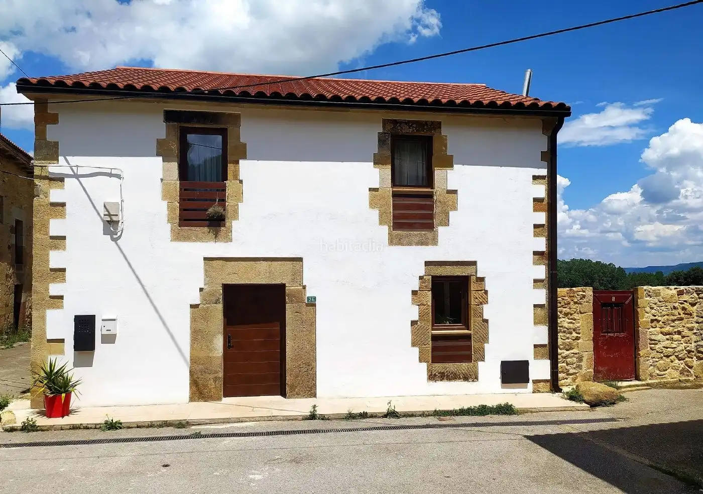Haus zum Verkauf in Barrio Revelillas 25, imagen 2