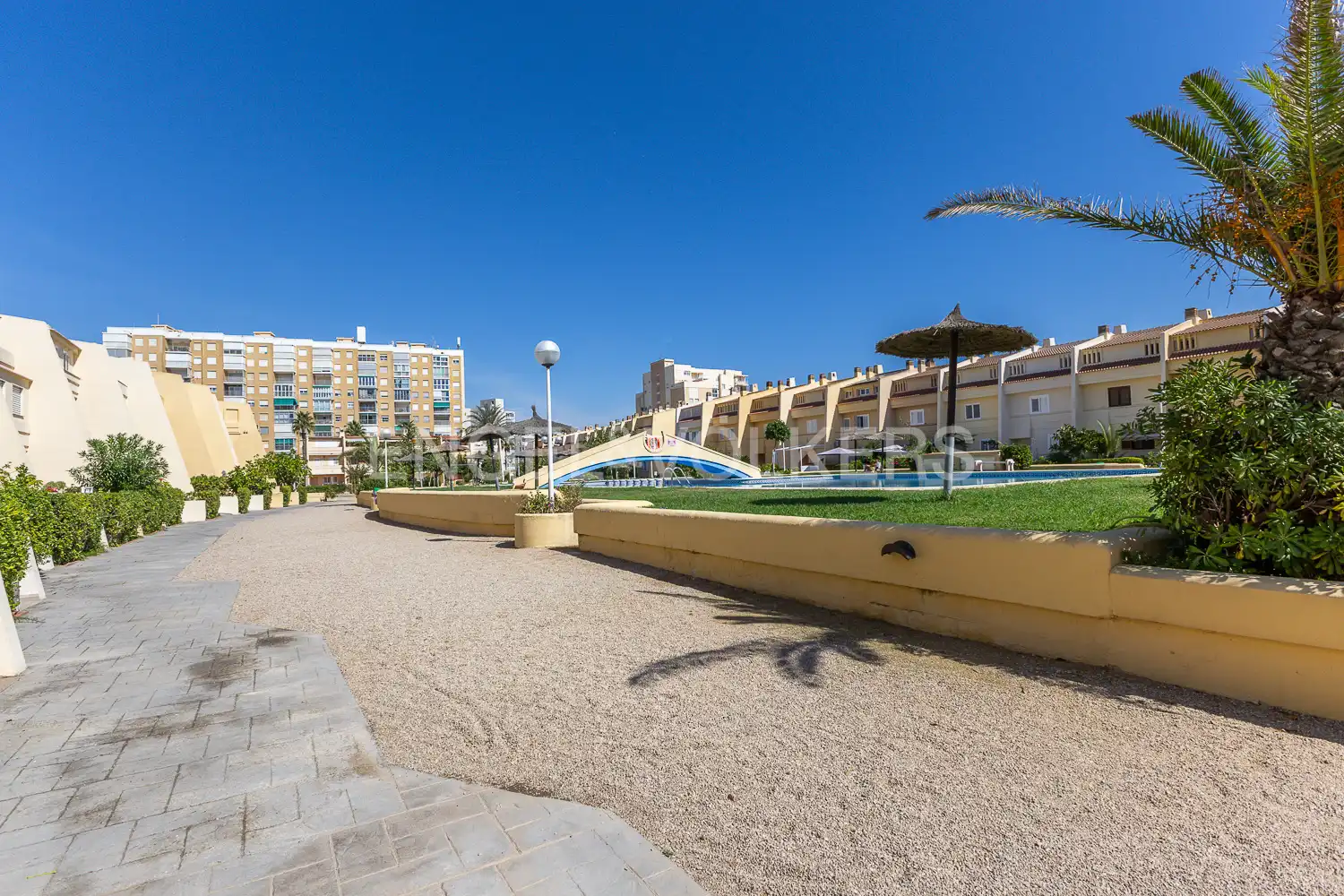 Exterior view of Houses for rent in Valencia  with Heating, Private garden and Terrace