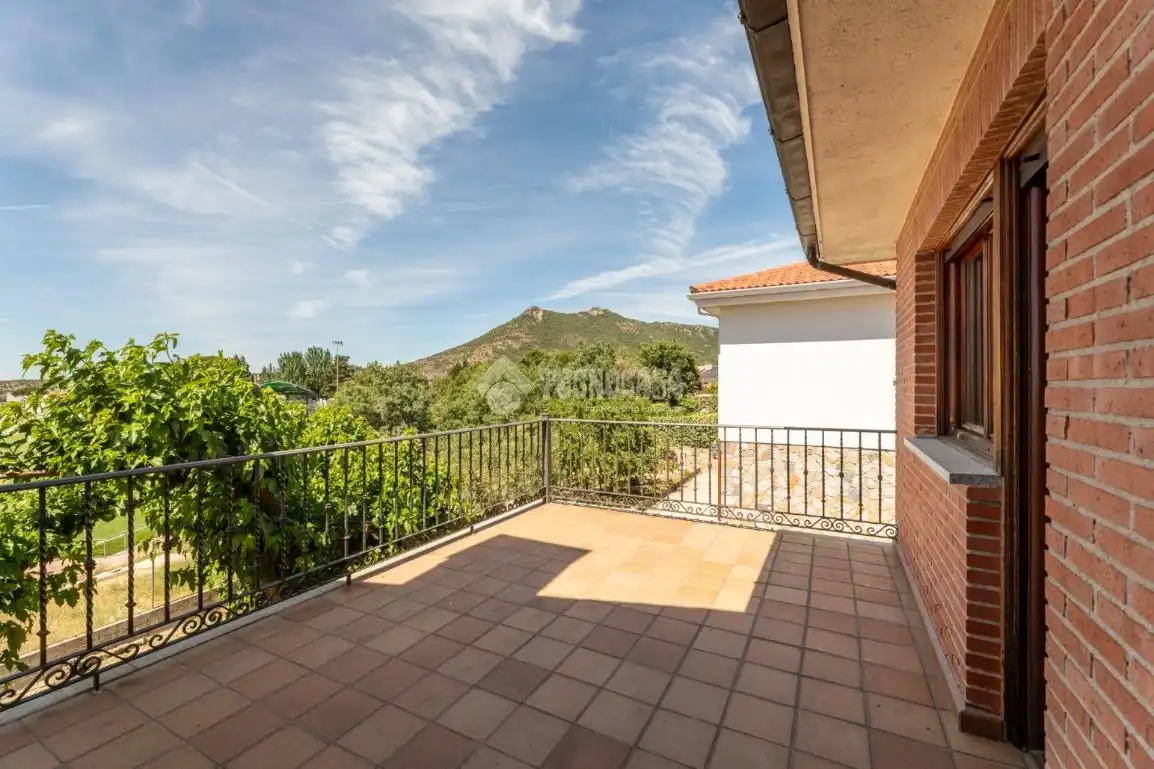 Terraza de Casa o chalet en venta en Hoyo de Manzanares con Calefacción