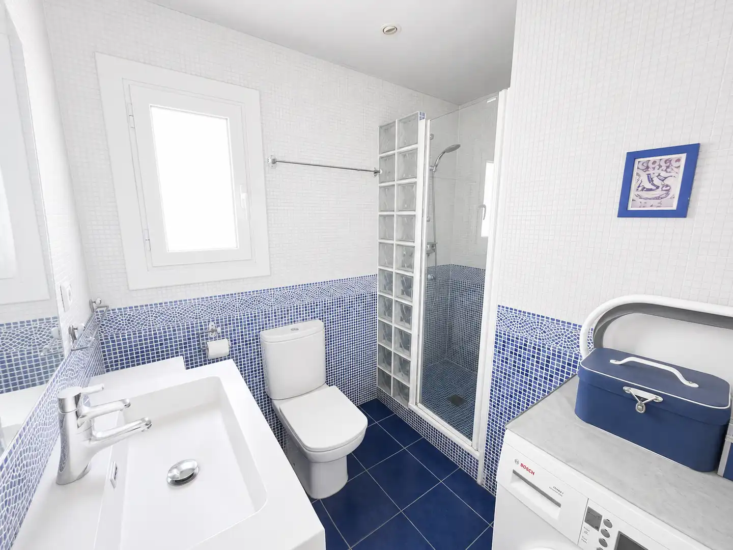 Baño de Ático en venta en Sitges con Calefacción y Terraza