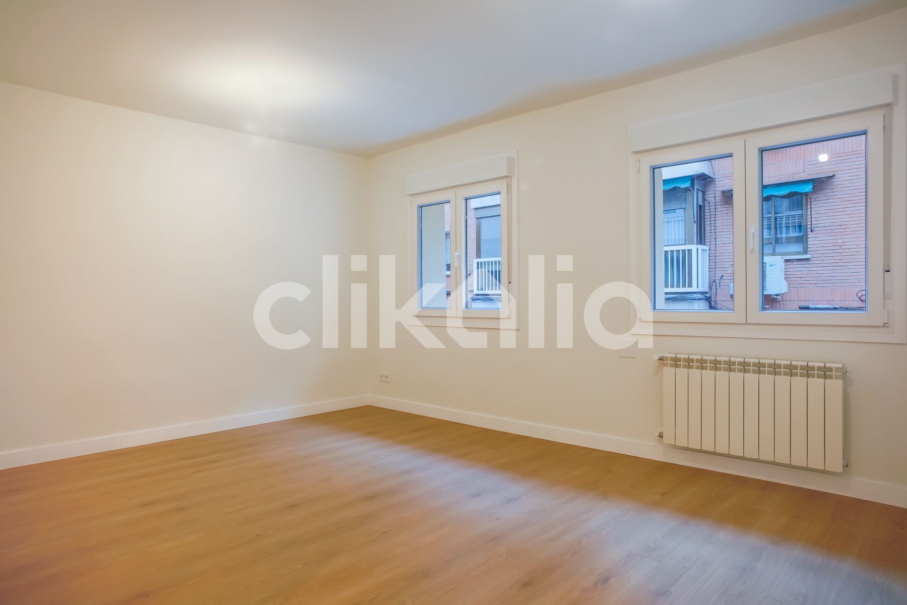 Dormitori de Pis en venda en  Madrid Capital amb Aire condicionat i Calefacció