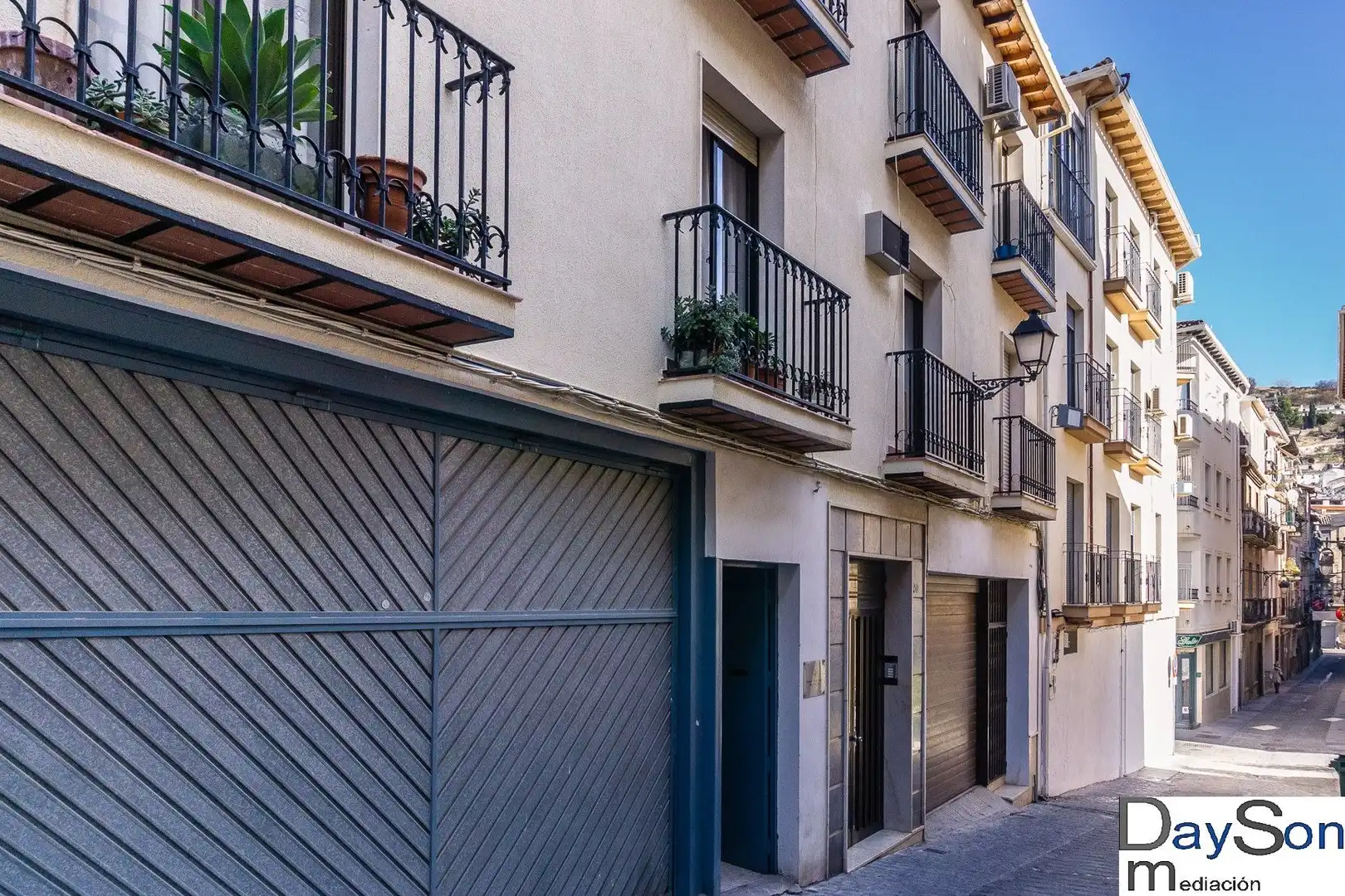Vista exterior de Piso en venta en Alcalá la Real con Calefacción, Horno y Microondas
