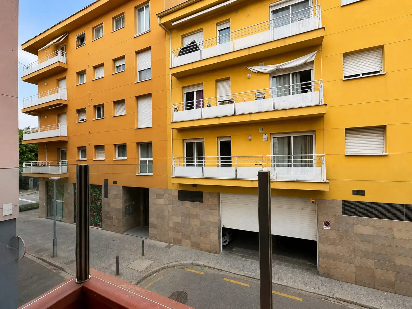 Vista exterior de Pis en venda en Girona amb Calefacció i Balcó