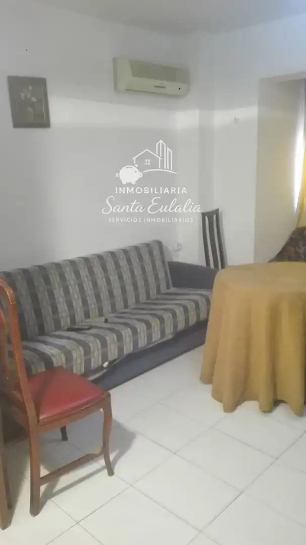 Living room of Flat for sale in Mérida  with Air Conditioner, Heating and Furnished
