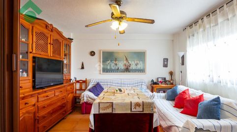 Foto 3 de Piso en venta en Almuñecar Centro, Almuñécar