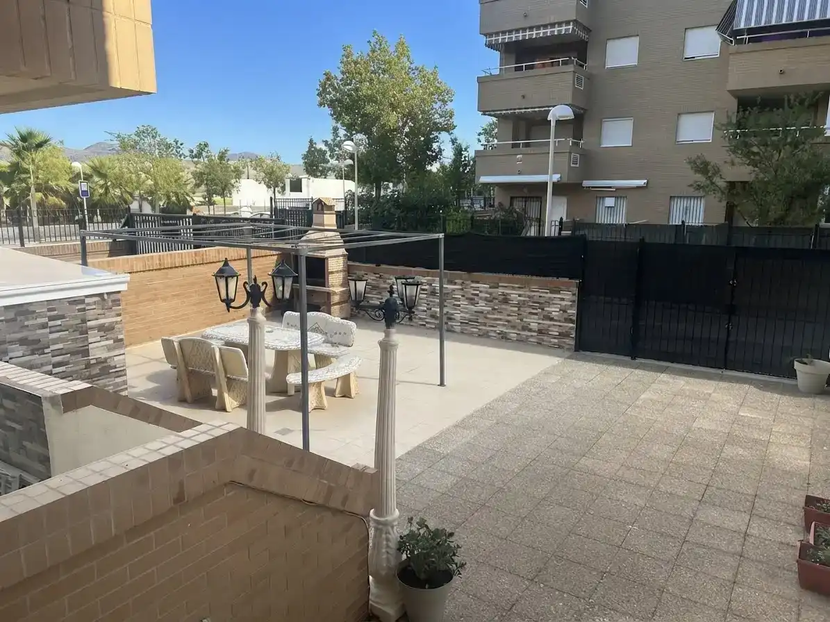 Terrassa de Apartament de lloguer en Oropesa del Mar / Orpesa amb Aire condicionat, Piscina i Balcó