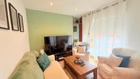 Living room of Flat for sale in Corvera de Asturias  with Parquet flooring, Terrace and Furnished