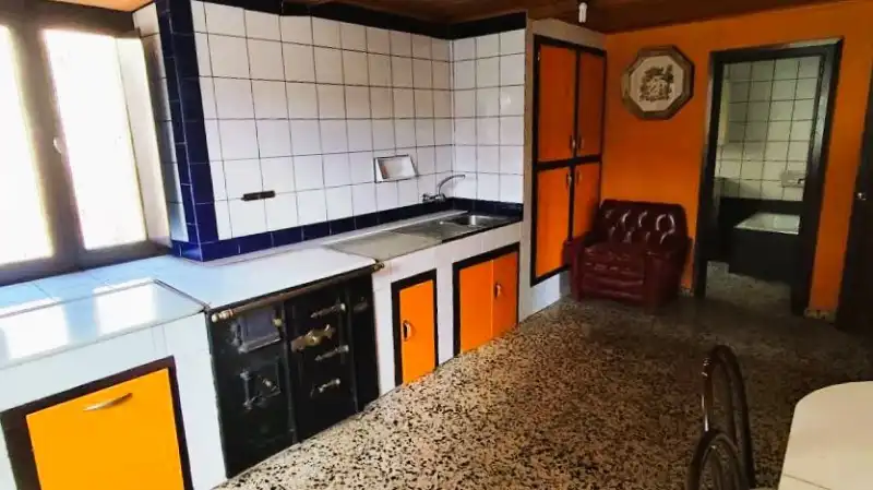 Cuina de Casa adosada en venda en Cudillero