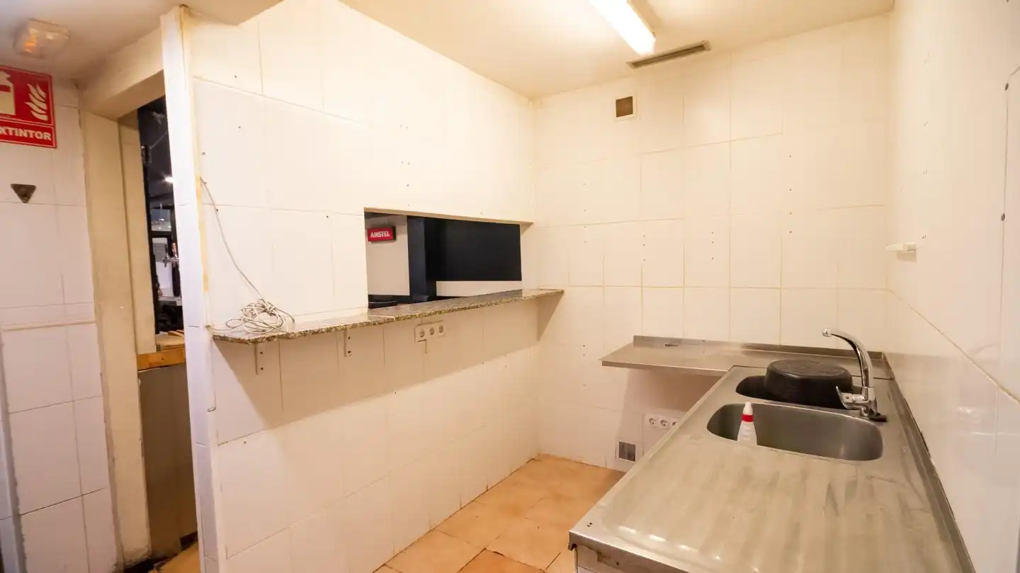 Business premises for sale in Travesía Rianxo, imagen 21