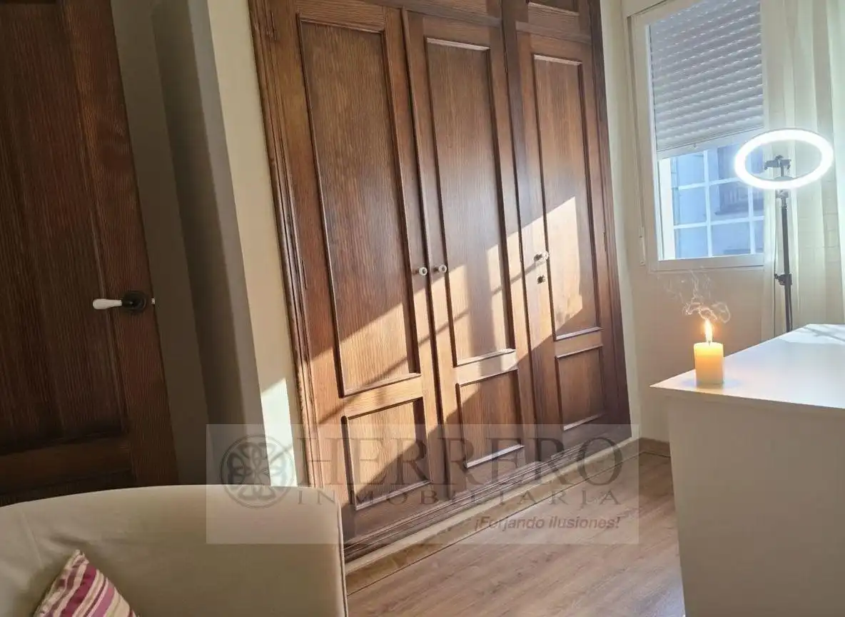 Habitación de Casa adosada en venta en Gandia con Aire acondicionado, Calefacción y Jardín privado