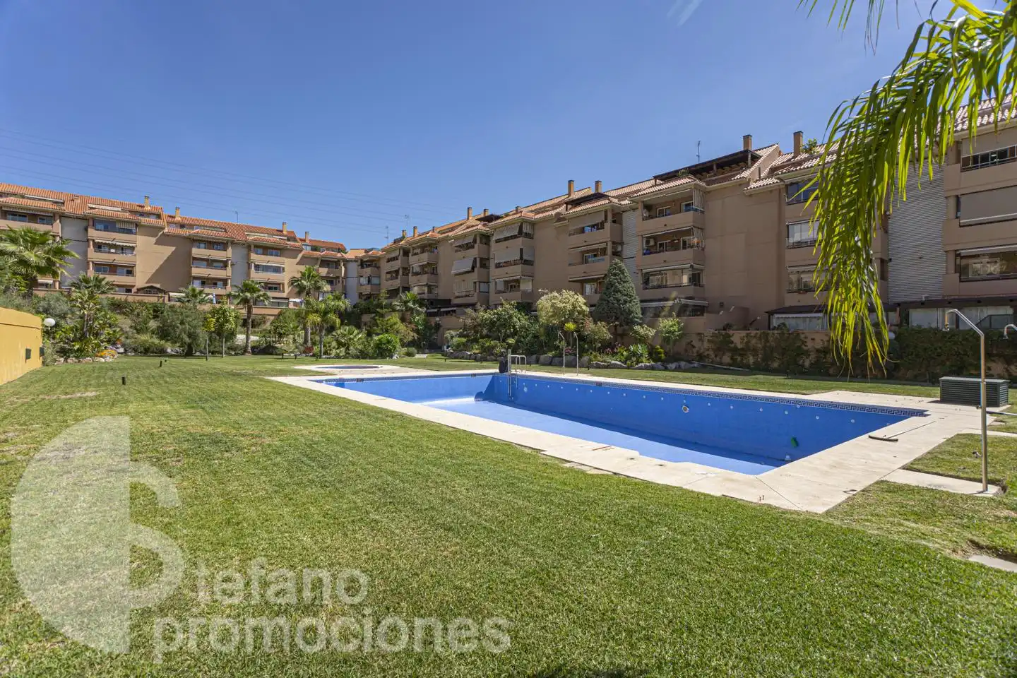 Piscina de Piso en venta en Málaga con Aire acondicionado, Terraza y Piscina comunitaria