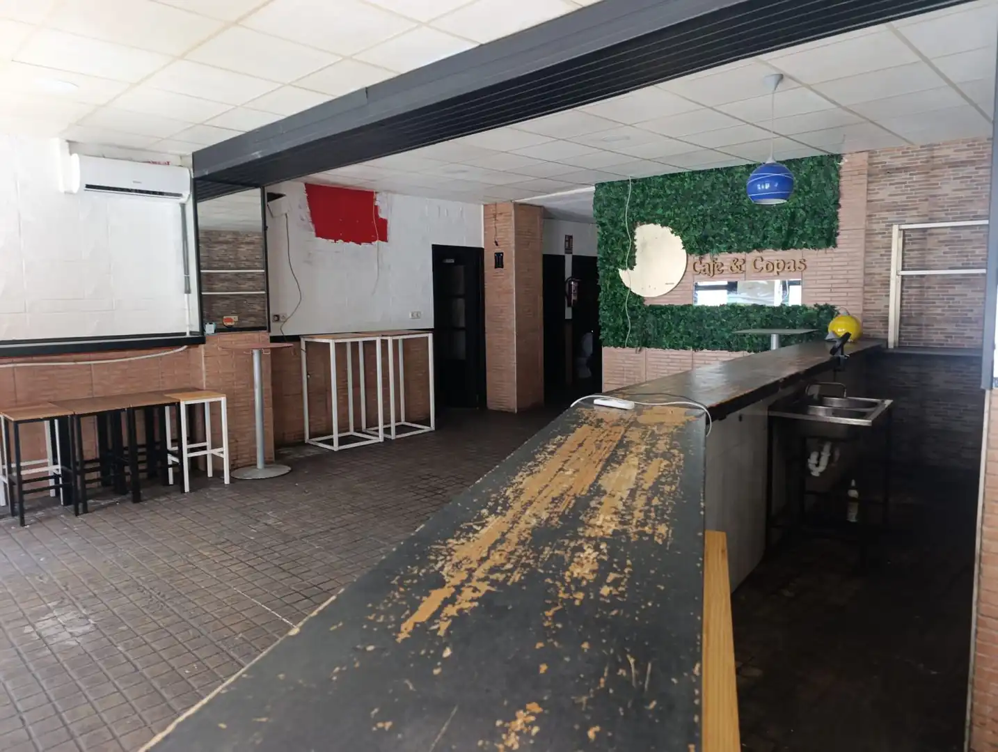 Local comercial de lloguer a Valdepeñas, imagen 2