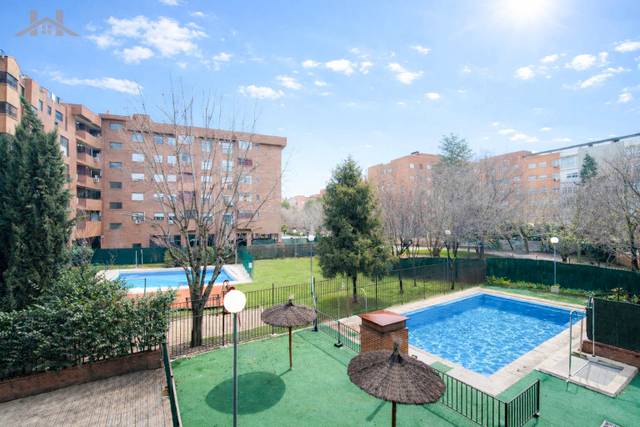 Piso en Venta en Calle Orellana en Saucar - Zarzuela