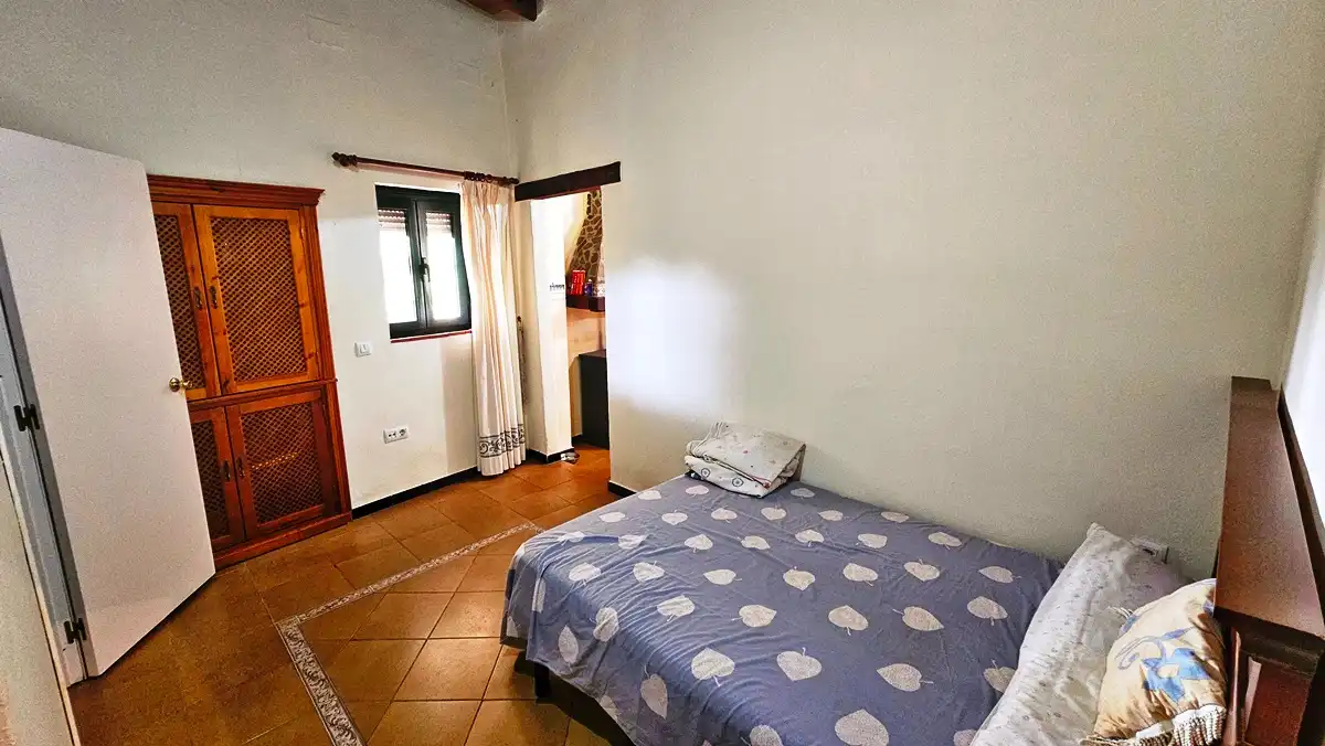 Habitación de Casa o chalet en venta en El Castillo de las Guardas con Aire acondicionado, Jardín privado y Terraza