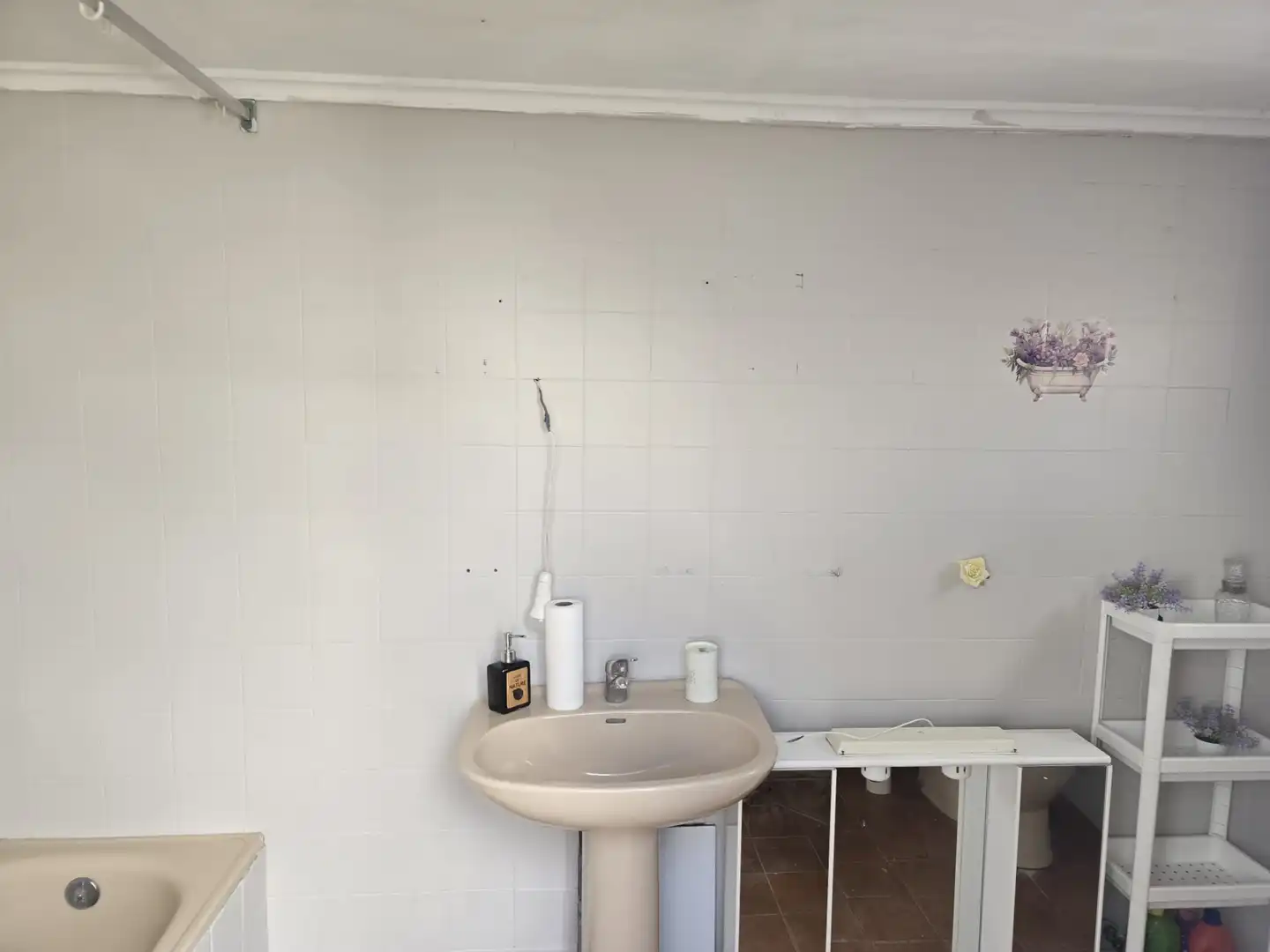 Bany de Casa o xalet en venda en Vega de Valdetronco amb Jardí privat, Terrassa i Traster
