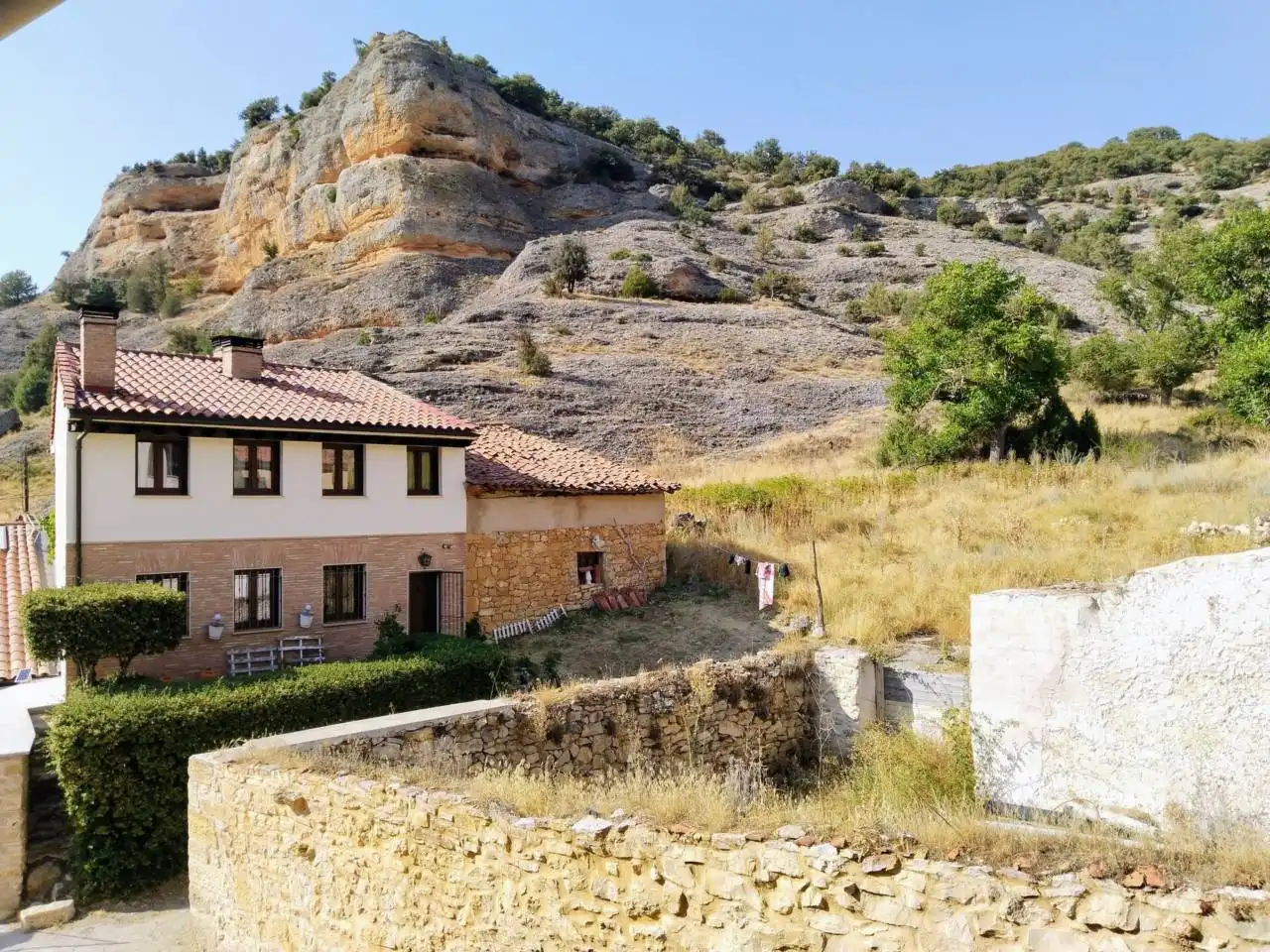 Vista exterior de Casa o chalet en venta en Puentedura con Calefacción y Amueblado