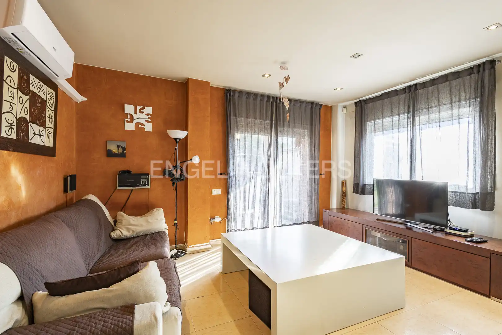 Sala de estar de Casa o chalet en venta en Castellbell i el Vilar con Aire acondicionado, Calefacción y Jardín privado