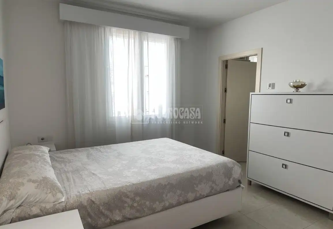 Habitación de Casa o chalet en venta en Madrid con Jardín privado y Alarma