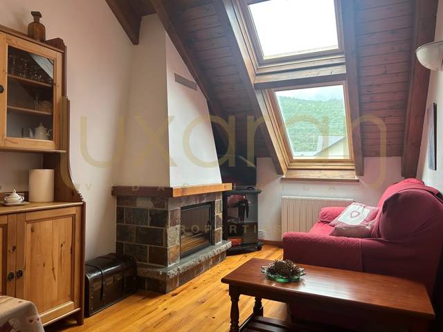 Ático en Venta en Calle Francesc Macia, 5 en Esterri d'Àneu