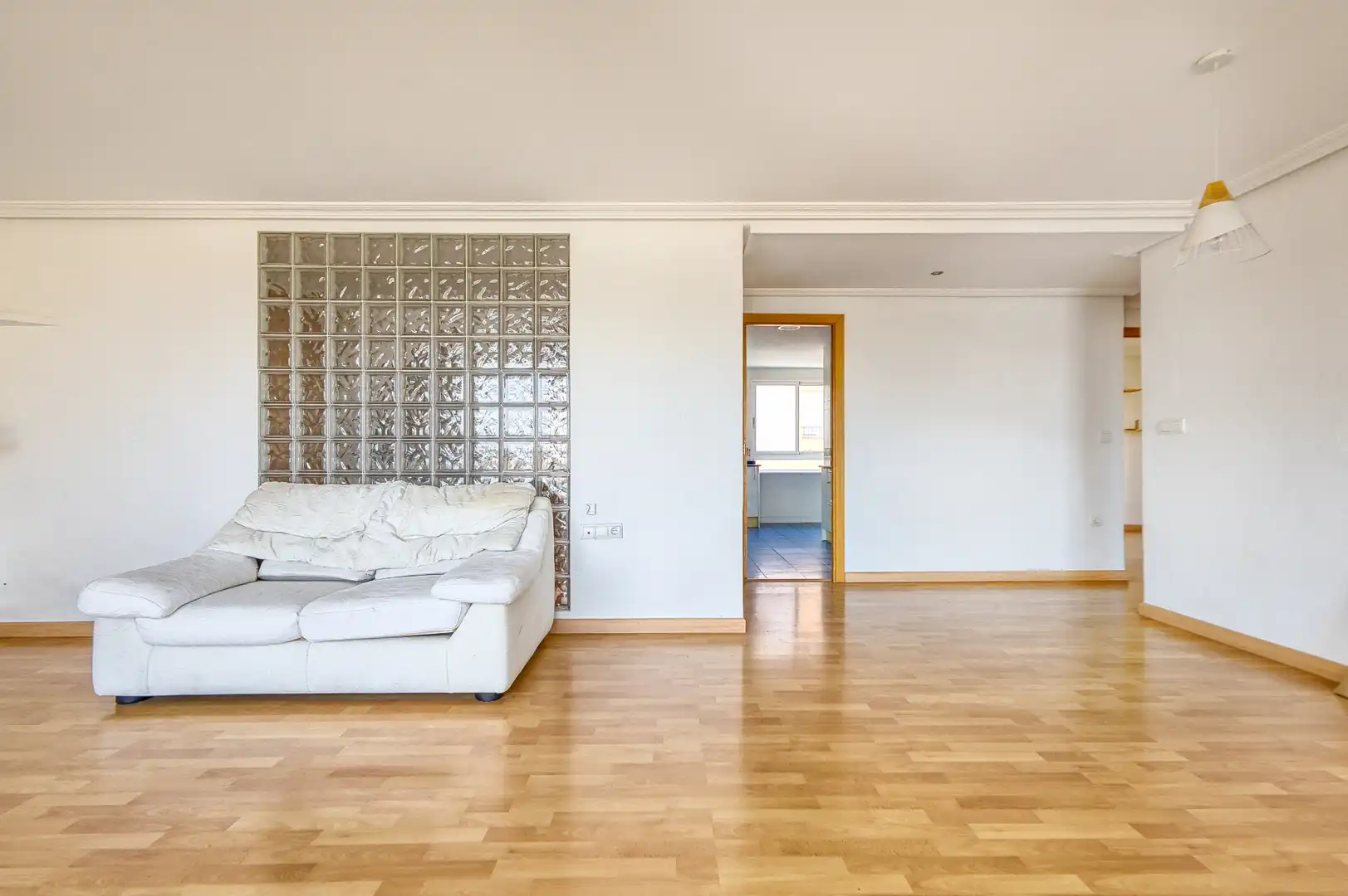 Sala d'estar de Pis en venda en Jijona / Xixona amb Calefacció, Parquet i Terrassa