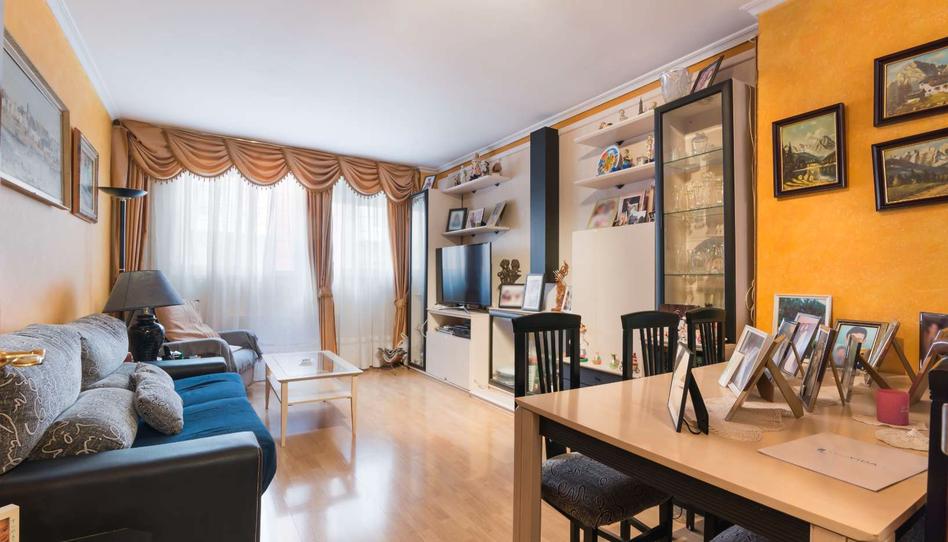Photo 1 of Flat for sale in Calle de Sierra Gádor, Casco Histórico de Vallecas, Madrid