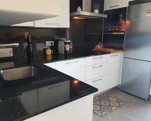 Kitchen of Flat for sale in Donostia - San Sebastián   with Heating, Parquet flooring and Balcony