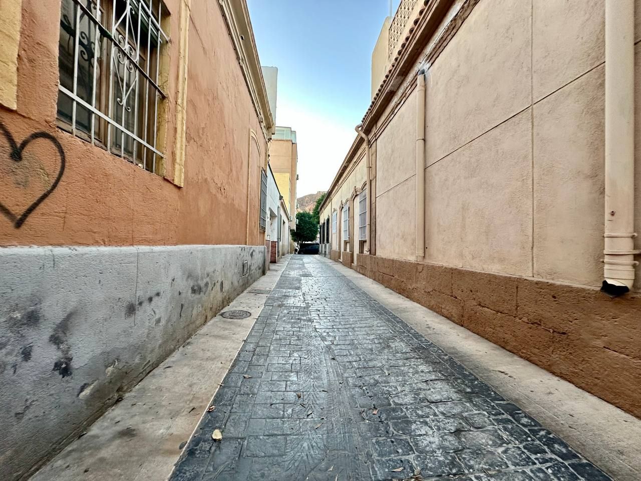 Vista exterior de Casa o xalet en venda en  Almería Capital