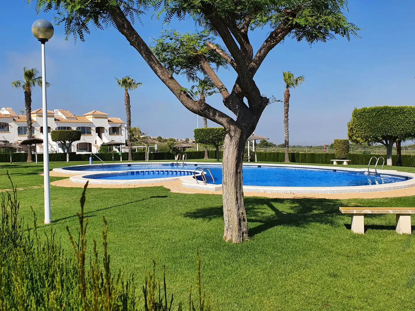 Piscina de Casa o xalet en venda en Santa Pola amb Aire condicionat, Calefacció i Jardí privat