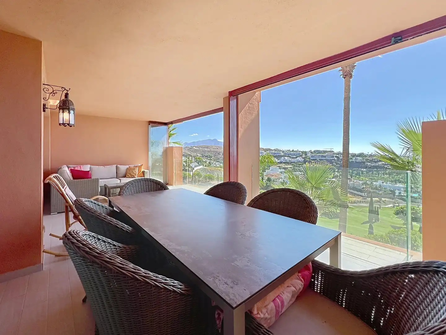 Terrassa de Apartament en venda en Benahavís amb Aire condicionat i Terrassa