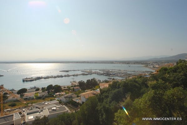 Residential for sale in Almadrava - Canyelles - Puig-Rom