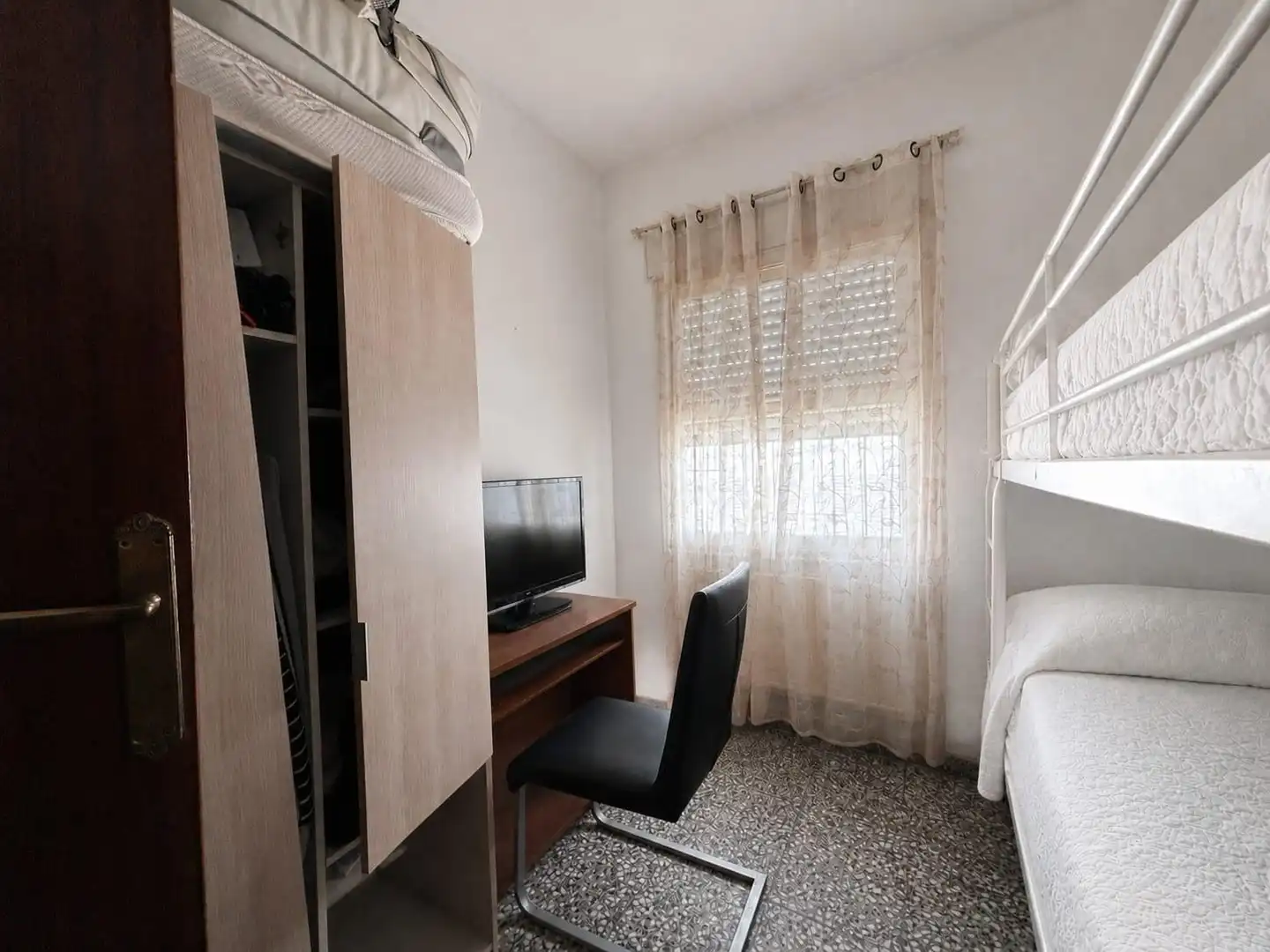 Schlafzimmer von Erdgeschoss zum Verkauf in La Unión