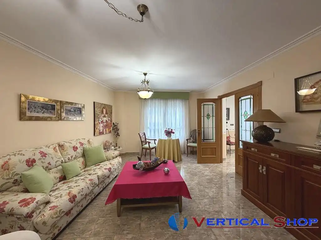 Sala de estar de Casa o chalet en venta en Villena con Aire acondicionado, Calefacción y Terraza
