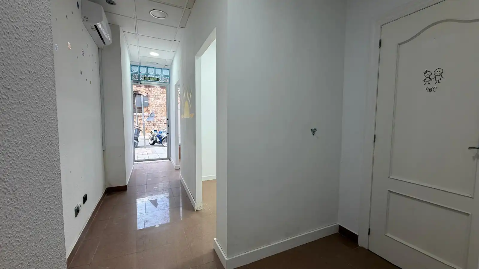 Local comercial de lloguer a Calle del Parque 19, imagen 7