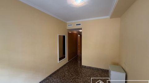 Foto 3 de Apartamento de alquiler en Silla, Valencia