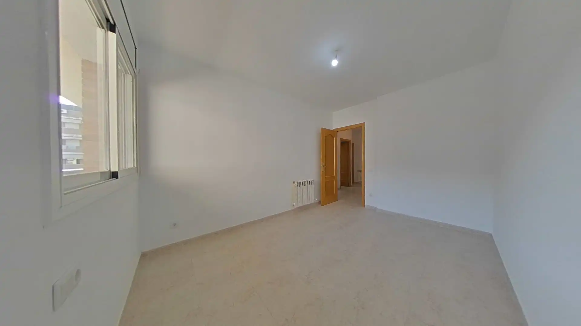 Bedroom of Flat for sale in Terrassa  with Heating