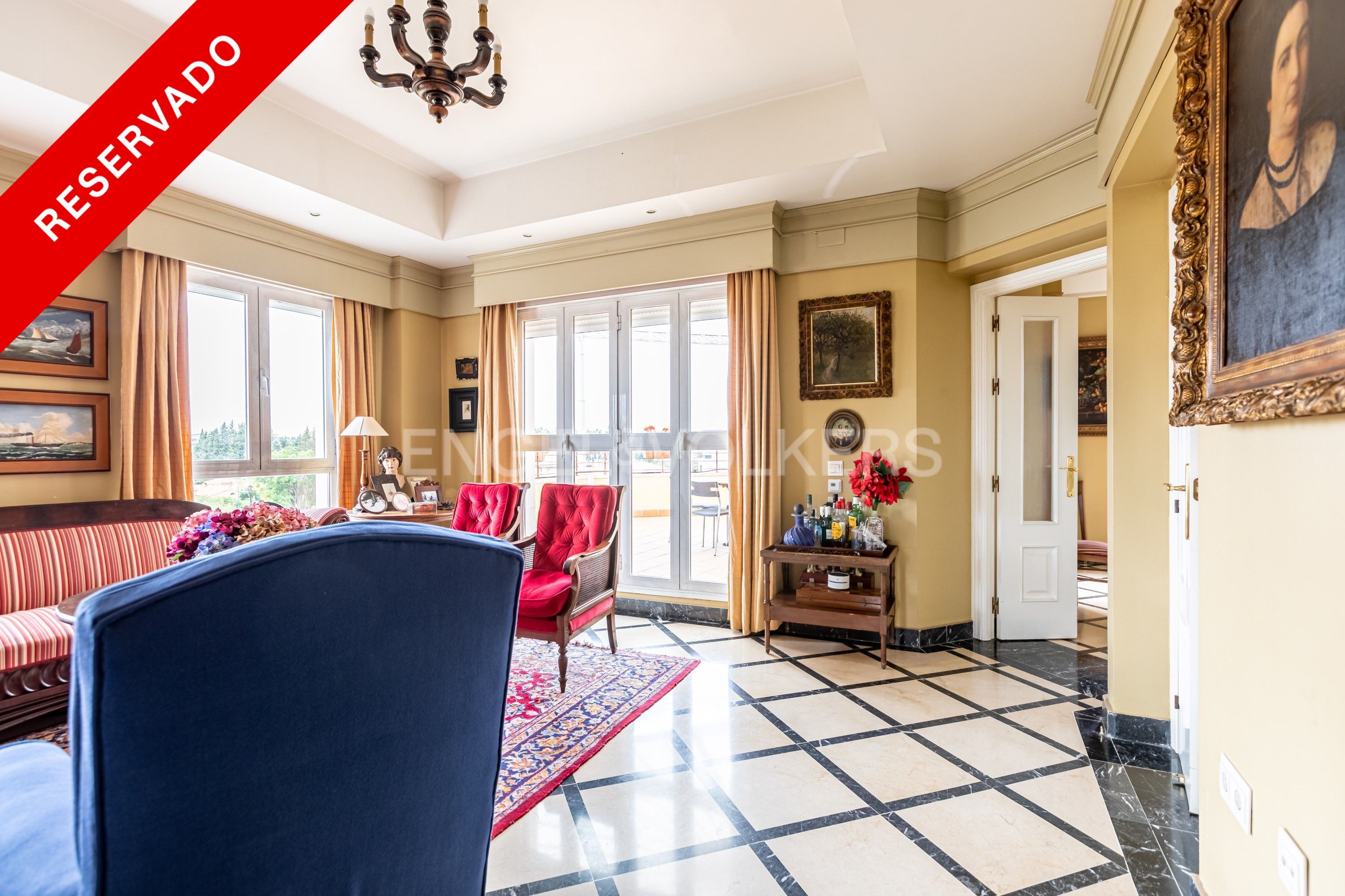Living room of Attic for sale in  Sevilla Capital  with Air Conditioner, Heating and Terrace