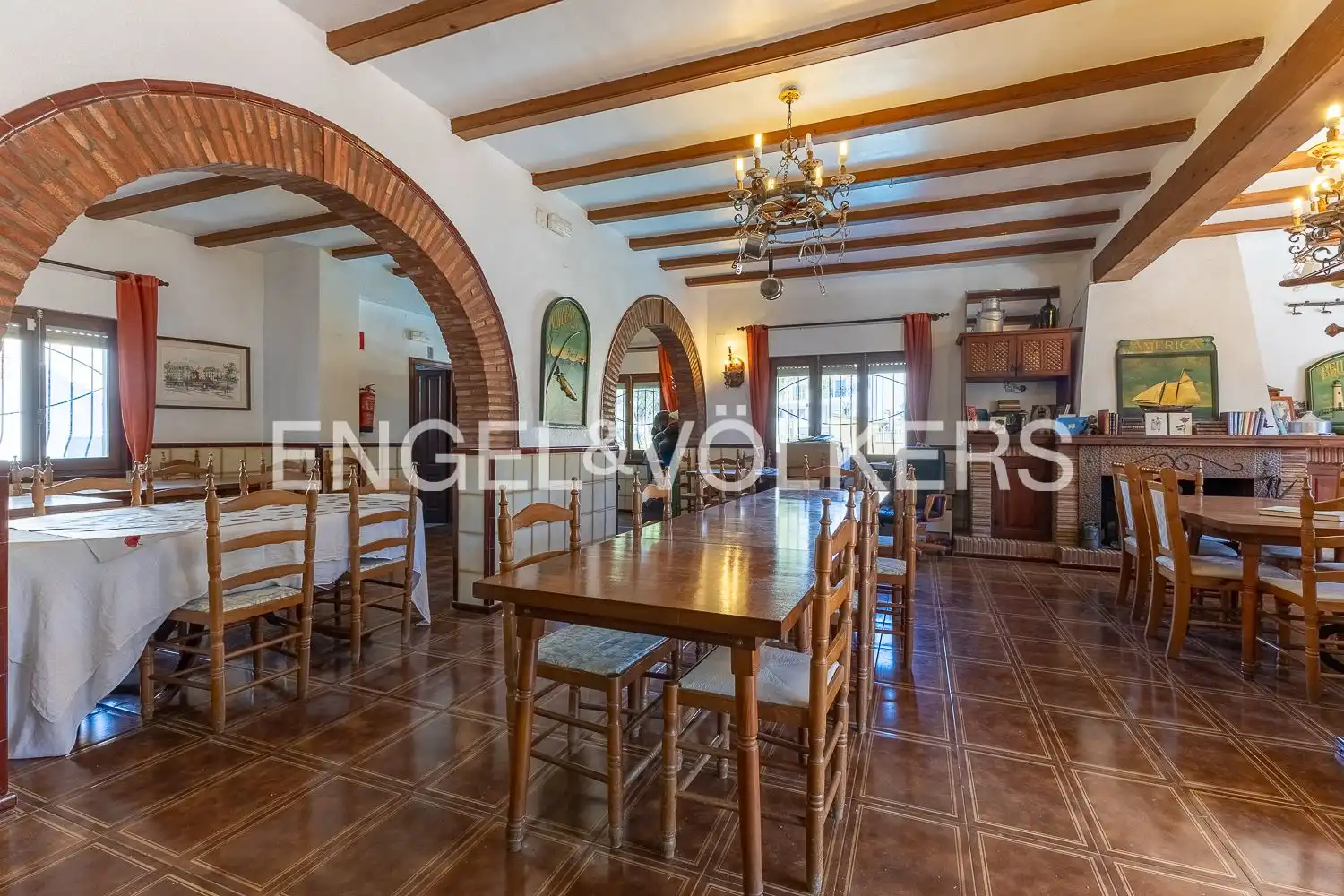 Comedor de Casa o chalet en venta en La Font d'en Carròs con Aire acondicionado, Calefacción y Jardín privado